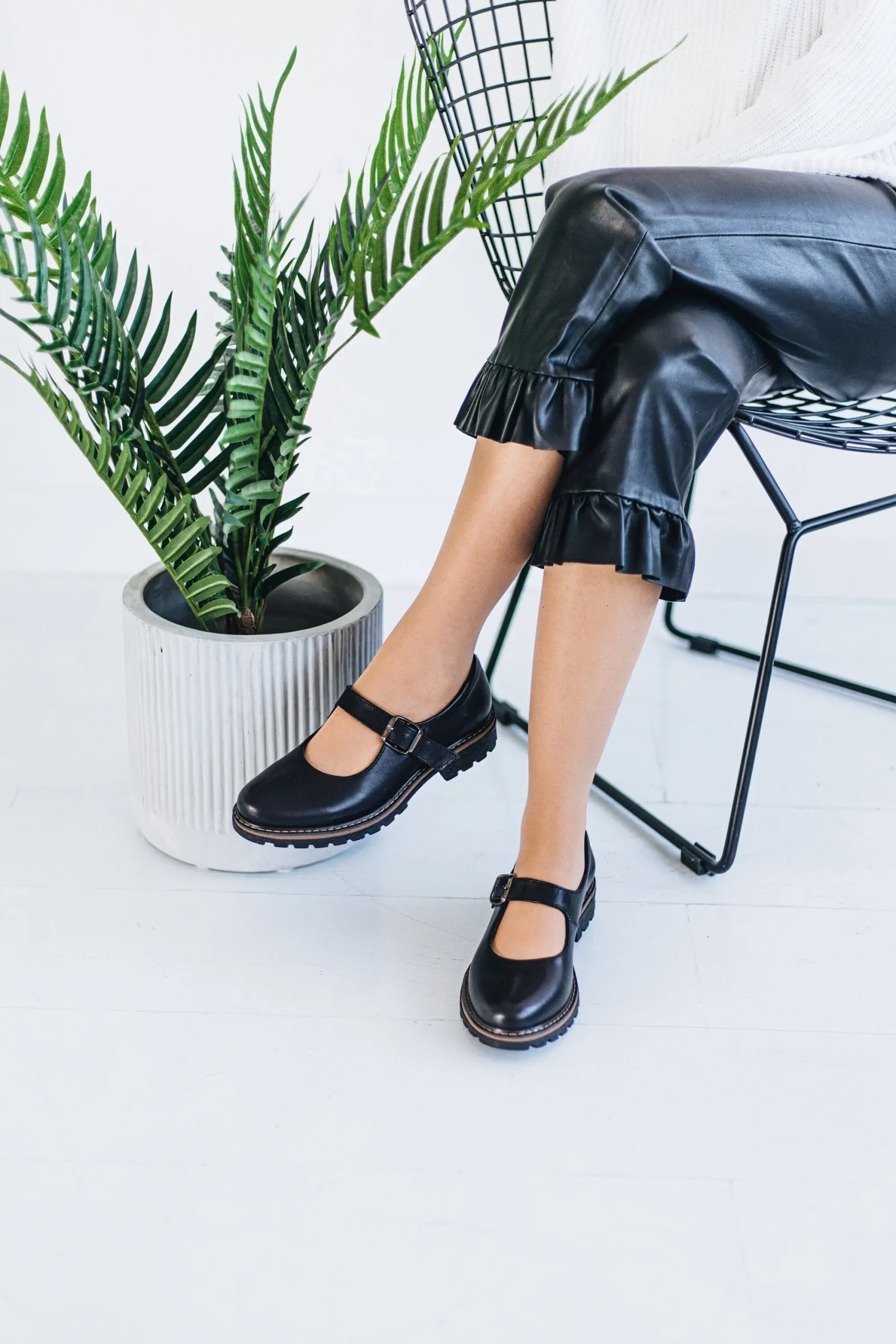 Black Leather Classic Chunky Mary Jane Flats